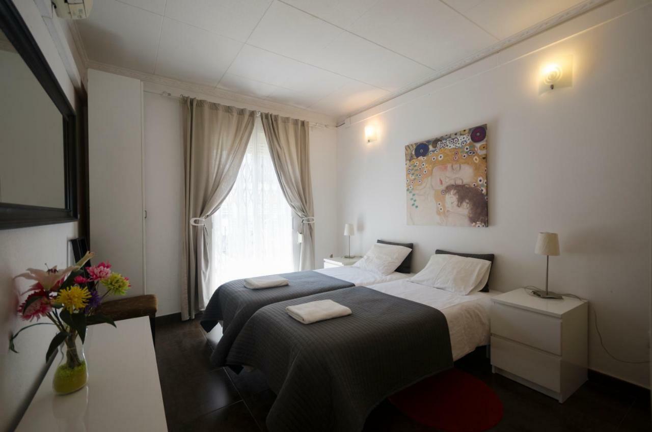 Apartment Amposta Barcelona Luaran gambar